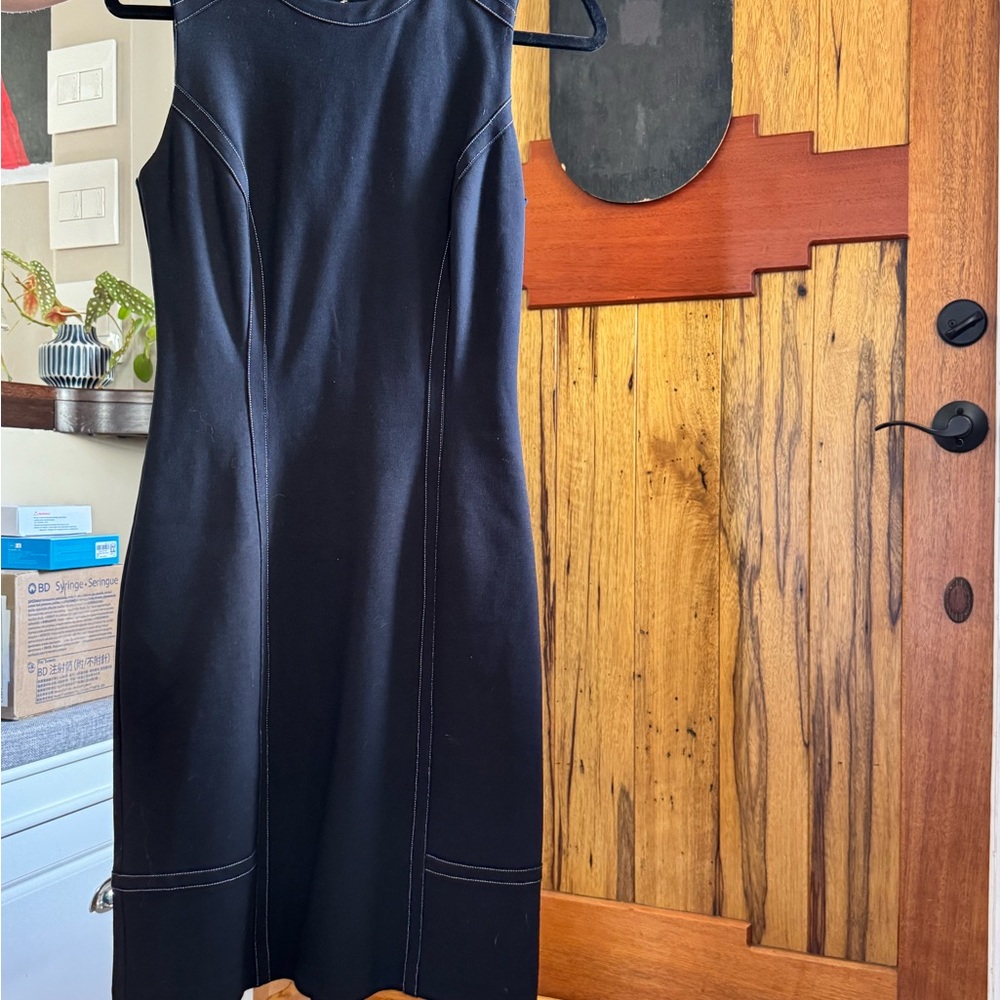 Elegant Black Sleeveless Midi Dress